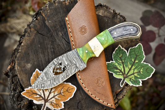 Twist Damascus Skinner Knife with Mixed Material Handle for Survival and Hunting