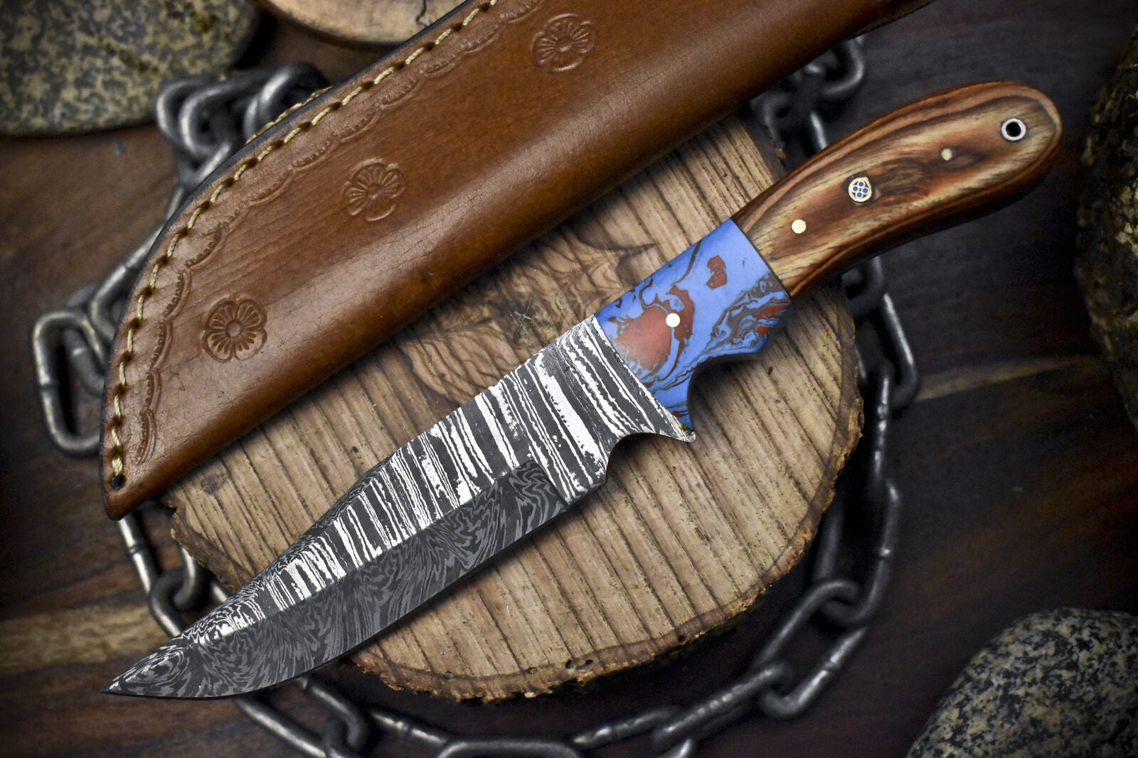 Twist Damascus Skinner Knife with Olive Wood Handle and Micarta Bolster for Camping and Hunting