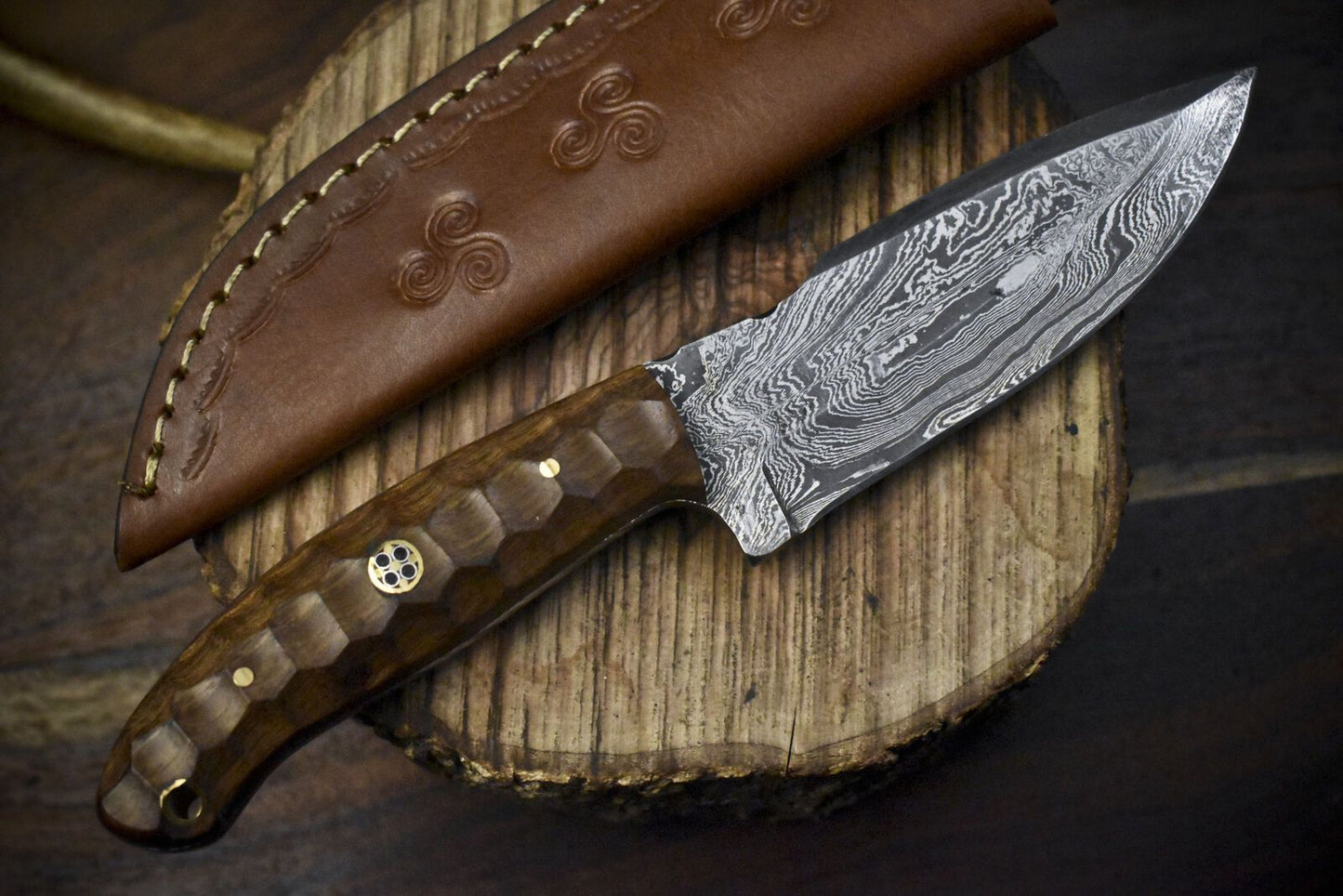 Twist Damascus Skinner Knife with Walnut Wood Handle – 8.5" Handmade EDC Hunting Blade