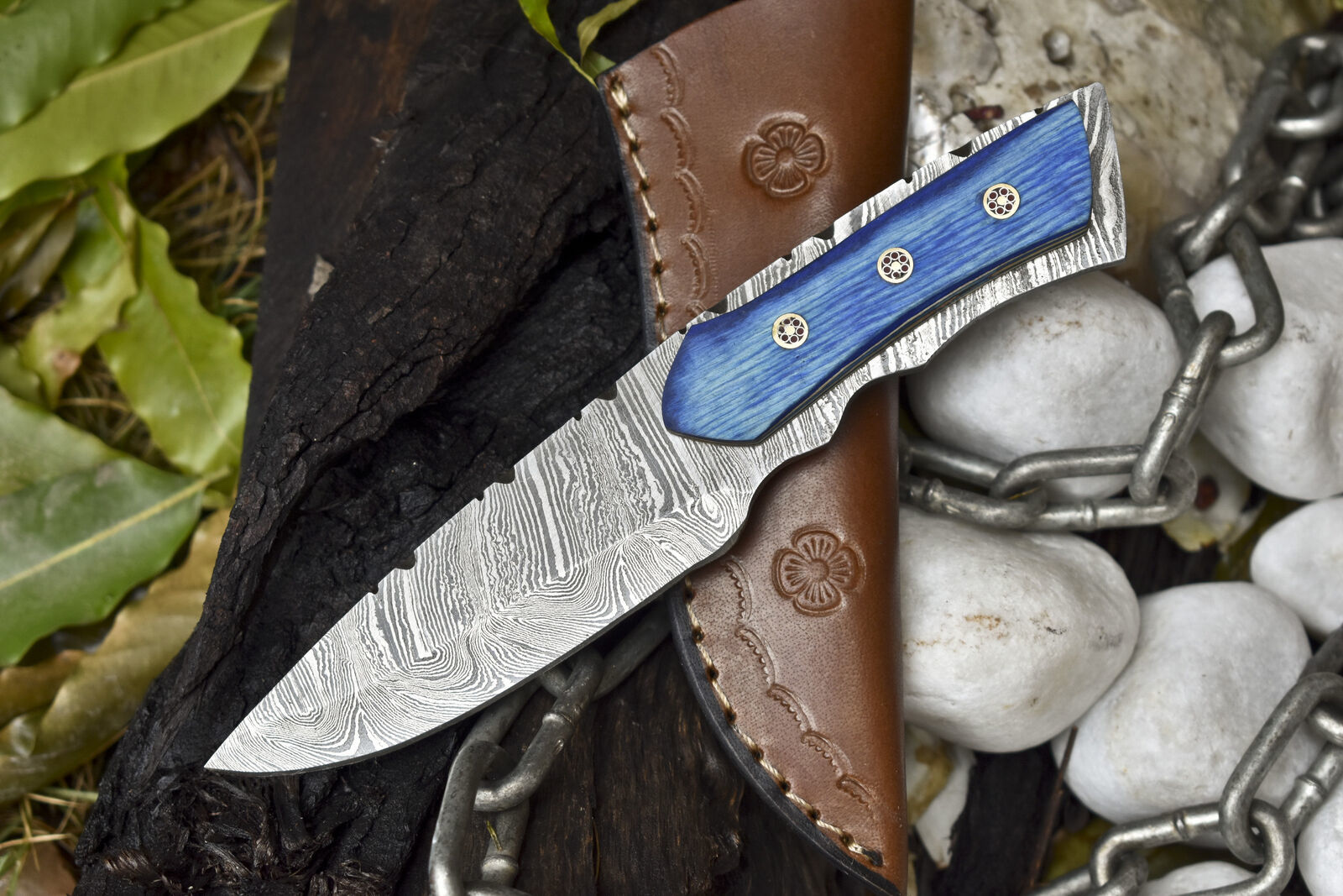 Twist Damascus Steel Skinner Knife with Hardwood Handle – Handmade Survival Gift